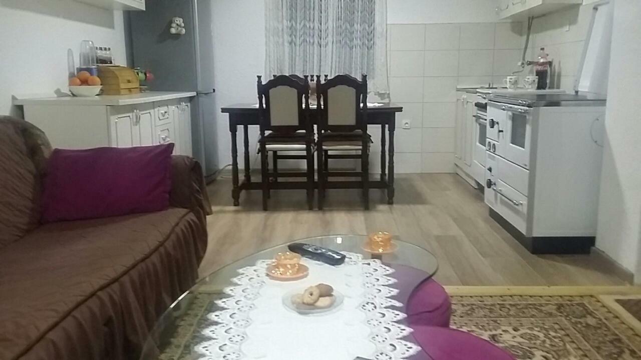 Apartment Helena Žabljak Buitenkant foto